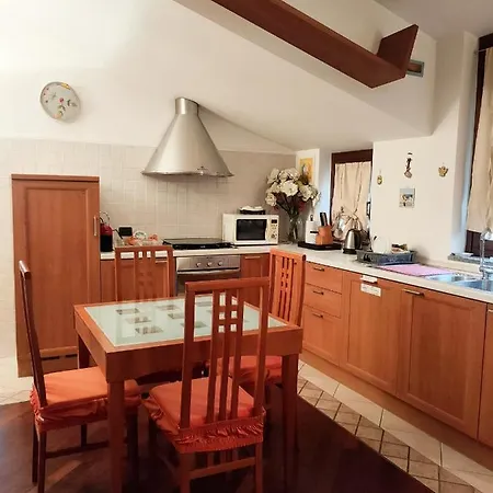 I Quattro Laghi Casa Delle Rose Appartamento